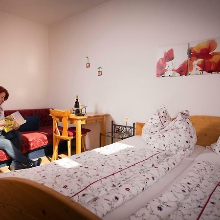 Weingut Familie Krell Hotel Mitterretzbach Esterno foto