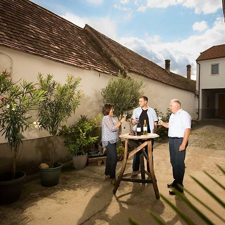 Weingut Familie Krell Hotel Mitterretzbach Esterno foto